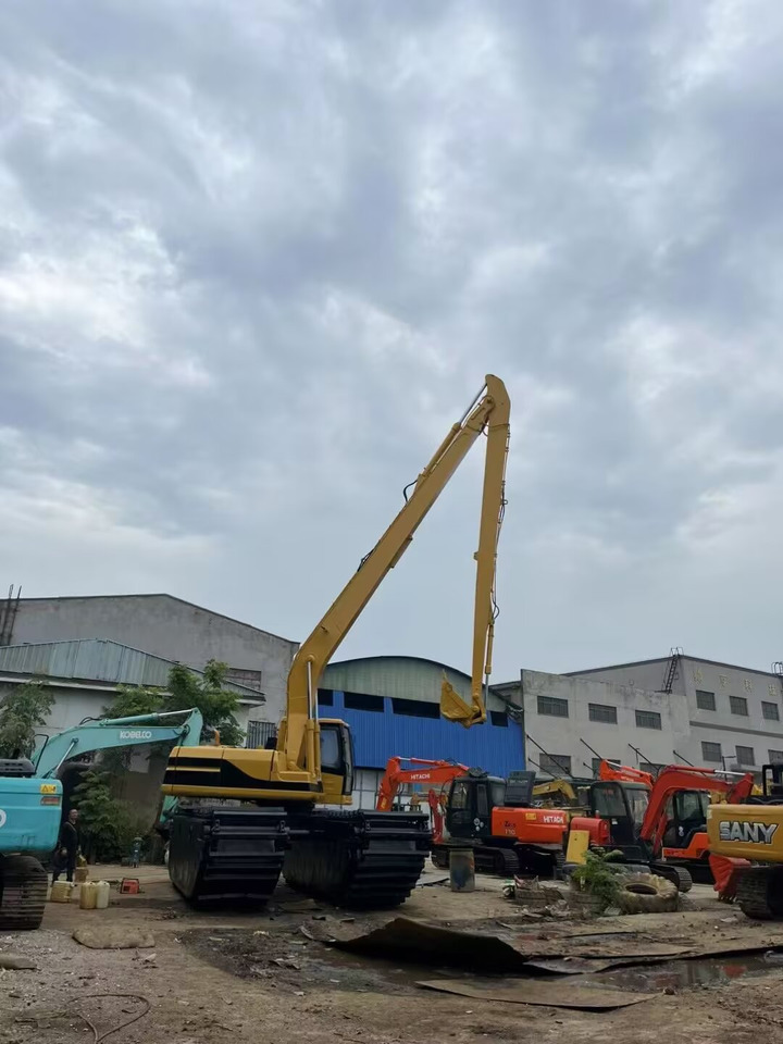 CAT 320BL 320CL WITH 18 METER EXTENDED ARM Customizable DREDGER - Escavatore anfibio: foto 4 CAT 320BL 320CL WITH 18 METER EXTENDED ARM Customizable DREDGER - Escavatore anfibio: foto 4