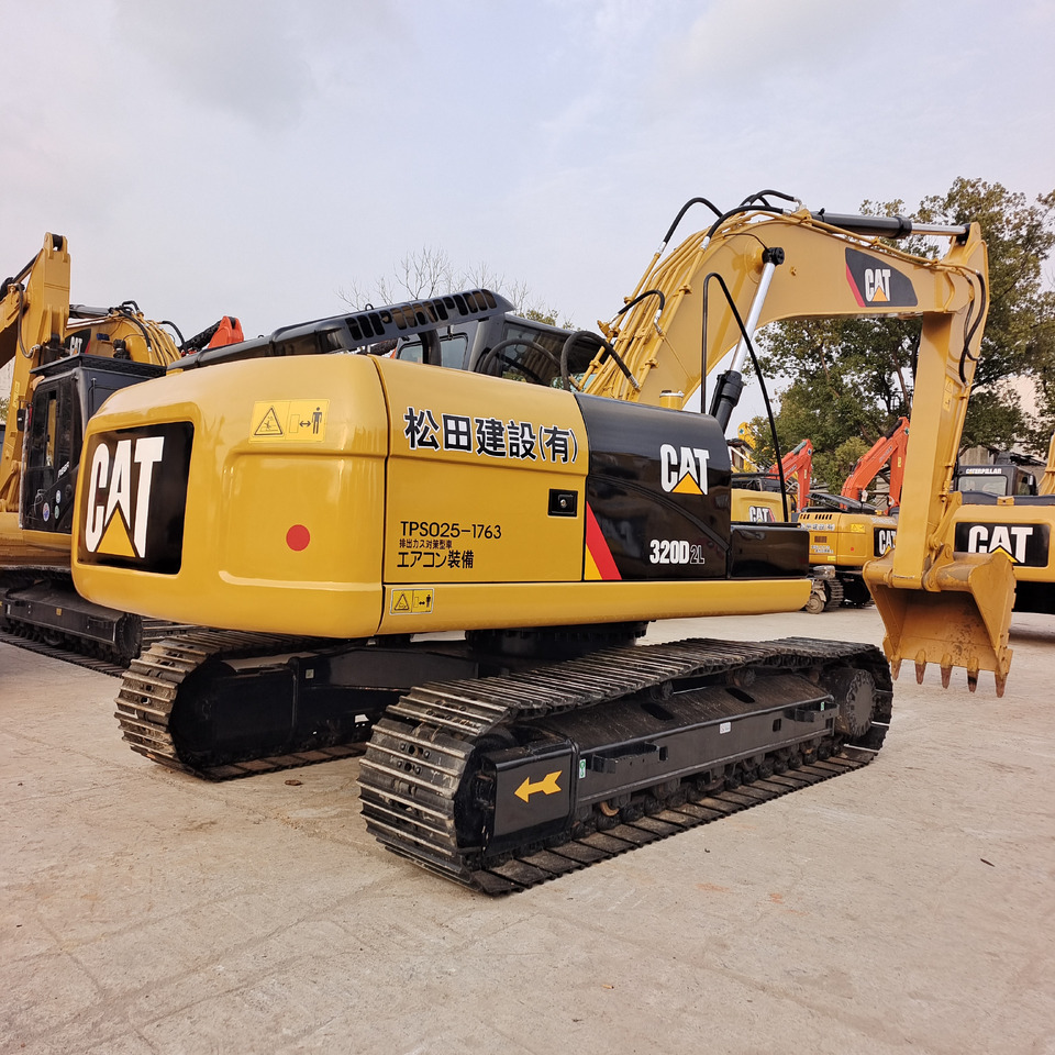 CATERPILLAR 320D CAT 320 D2 L 320GC - Escavatore cingolato: foto 1 CATERPILLAR 320D CAT 320 D2 L 320GC - Escavatore cingolato: foto 1