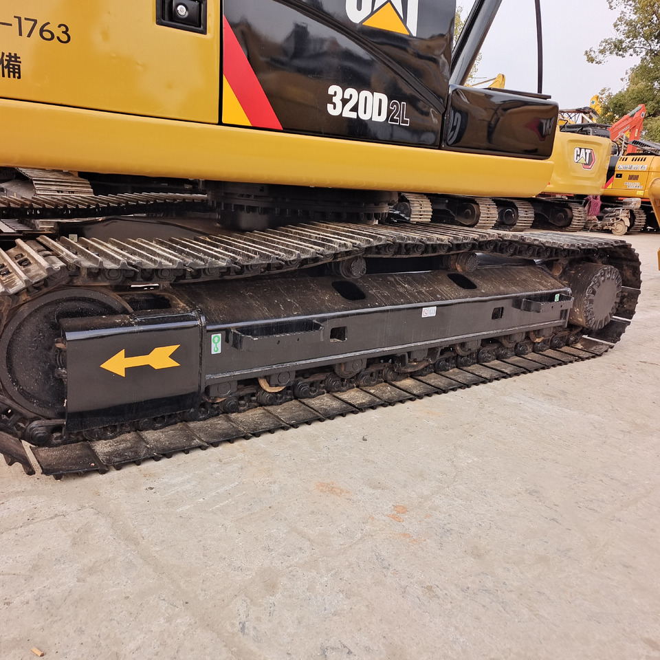 CATERPILLAR 320D CAT 320 D2 L 320GC - Escavatore cingolato: foto 2 CATERPILLAR 320D CAT 320 D2 L 320GC - Escavatore cingolato: foto 2