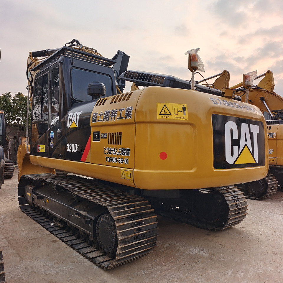 Escavatore cingolato CATERPILLAR 320D CAT 320D2 320D2L: foto 1