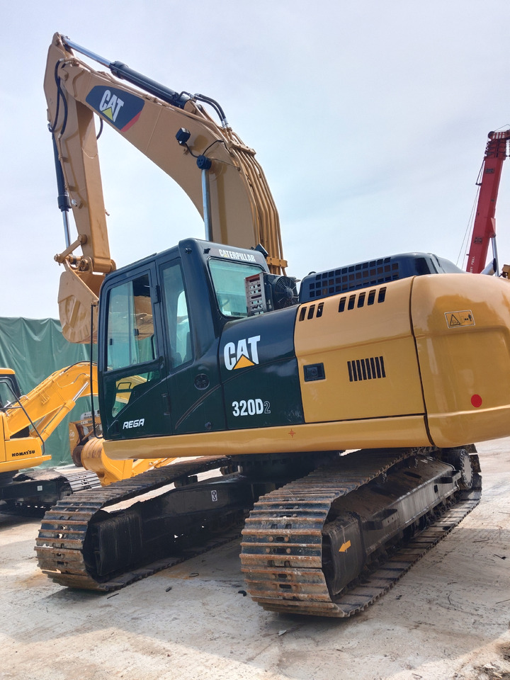 CATERPILLAR 320D2L with C7.1 ENGINE CAT 320D2 L 320 D 2 L C 7.1 ENGINE - Escavatore cingolato: foto 5 CATERPILLAR 320D2L with C7.1 ENGINE CAT 320D2 L 320 D 2 L C 7.1 ENGINE - Escavatore cingolato: foto 5