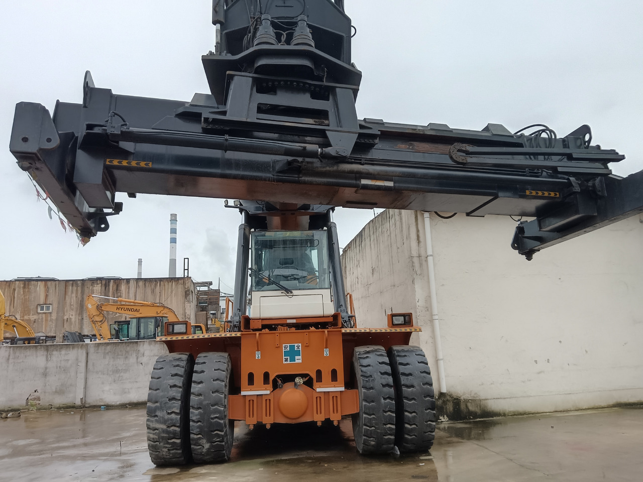 CVS FERRARRI 278 Ferrarri F278.6 - Reach stacker: foto 3 CVS FERRARRI 278 Ferrarri F278.6 - Reach stacker: foto 3