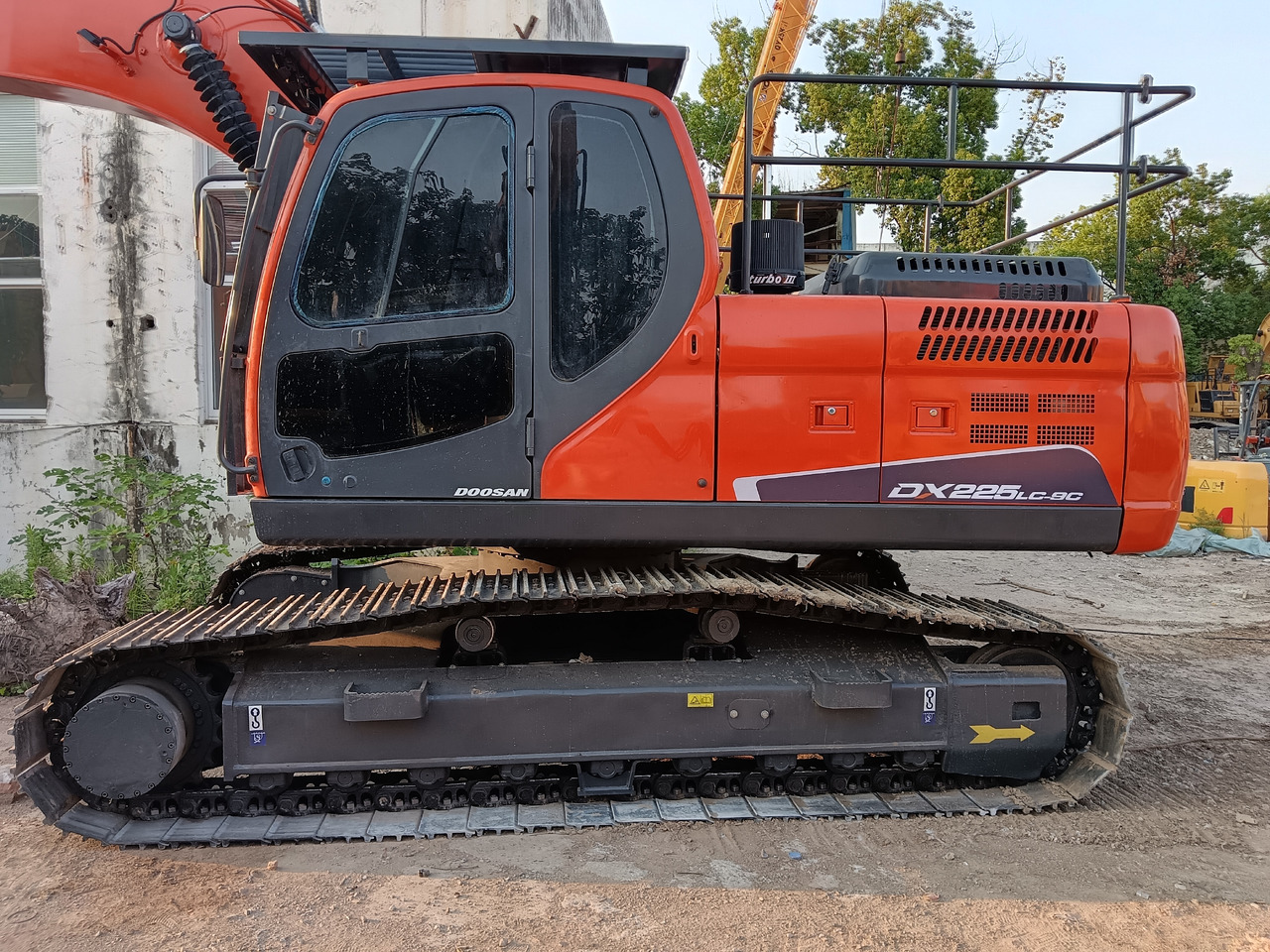 DOOSAN DX225 LC - 9C DX225LCA - Escavatore cingolato: foto 2 DOOSAN DX225 LC - 9C DX225LCA - Escavatore cingolato: foto 2