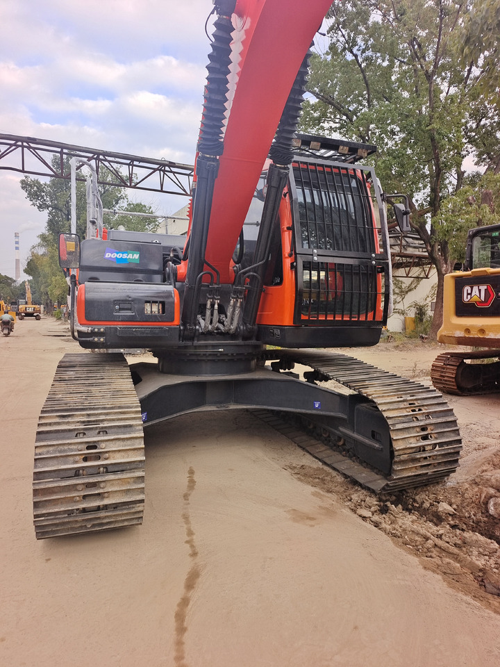 DOOSAN DX225LCA - Escavatore cingolato: foto 5 DOOSAN DX225LCA - Escavatore cingolato: foto 5
