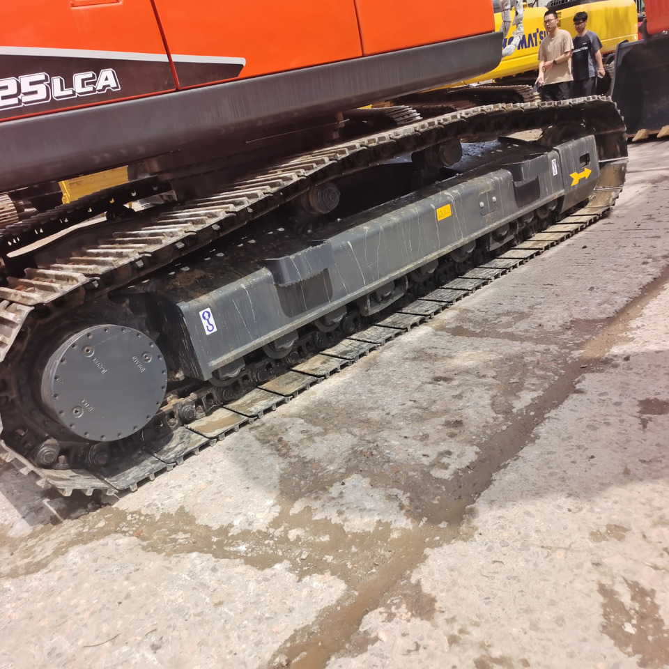 DOOSAN DX225LCA DX225LC-9C - Escavatore cingolato: foto 2 DOOSAN DX225LCA DX225LC-9C - Escavatore cingolato: foto 2