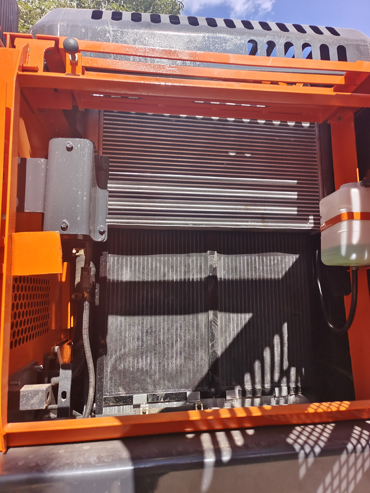 DOOSAN DX225LCA DX225LC-9C DX300 DX340 - Escavatore cingolato: foto 3 DOOSAN DX225LCA DX225LC-9C DX300 DX340 - Escavatore cingolato: foto 3