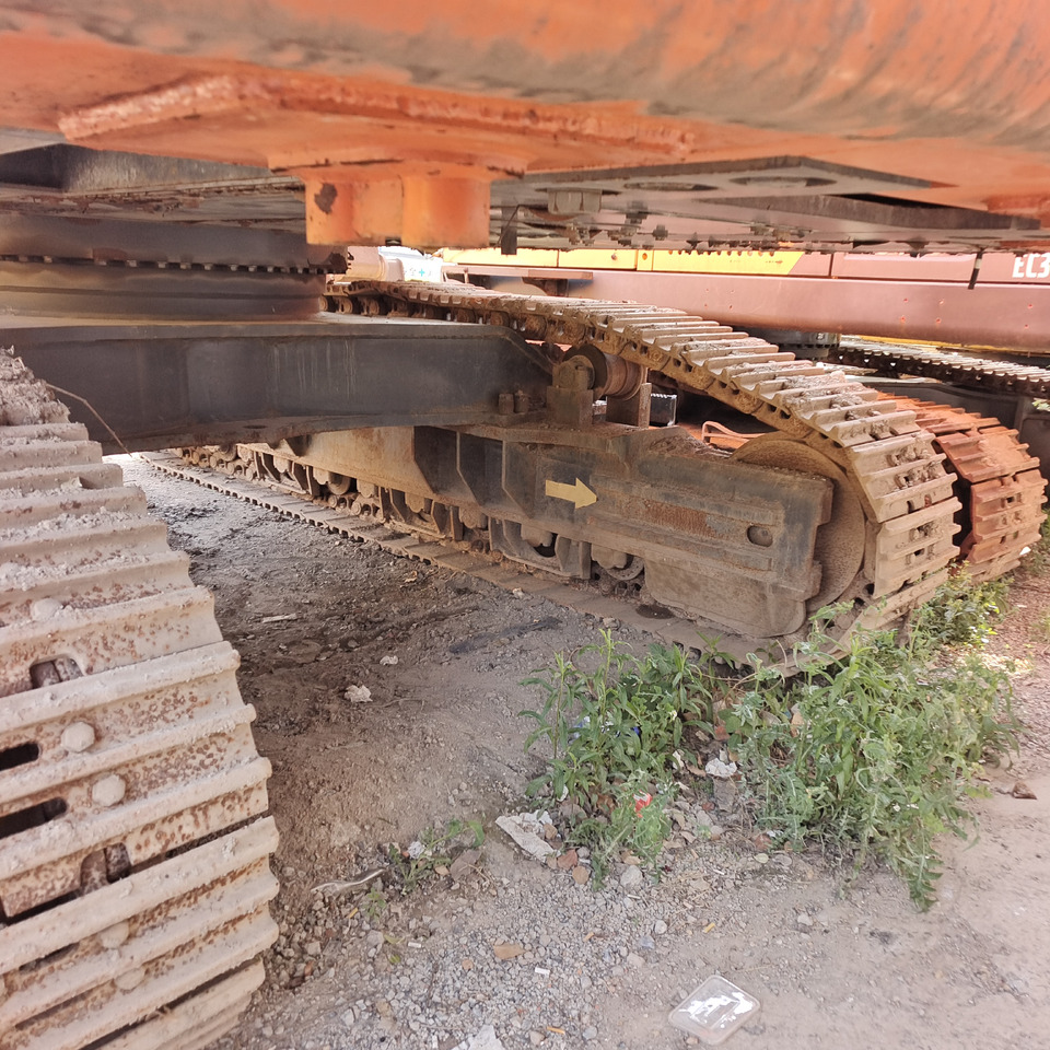 DOOSAN DX530LC-5 - Escavatore cingolato: foto 3 DOOSAN DX530LC-5 - Escavatore cingolato: foto 3