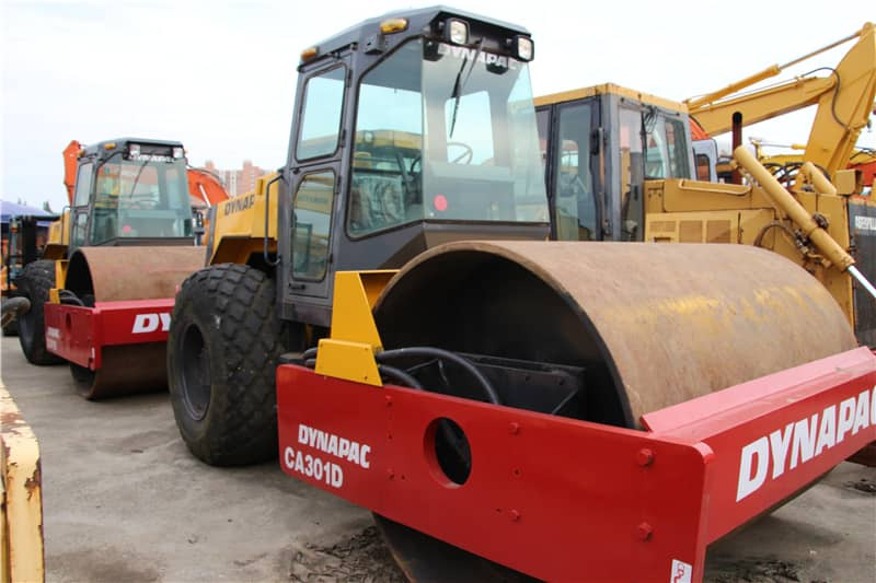 DYNAPAC CA 301 D - Rullo stradale: foto 4 DYNAPAC CA 301 D - Rullo stradale: foto 4