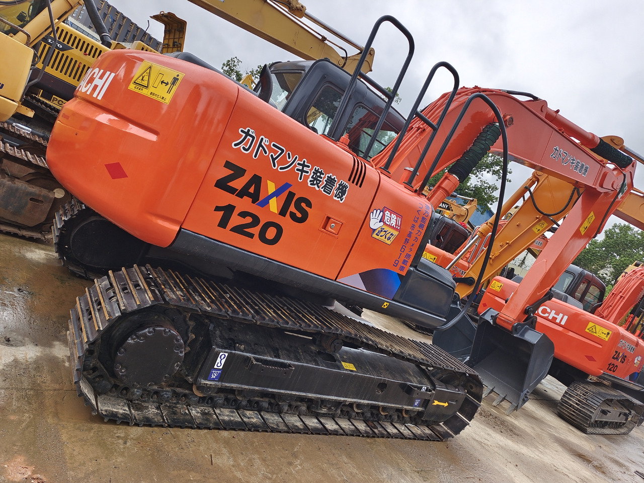HITACHI ZX120 ZX 120 ZAXIS 120 - Escavatore cingolato: foto 3 HITACHI ZX120 ZX 120 ZAXIS 120 - Escavatore cingolato: foto 3