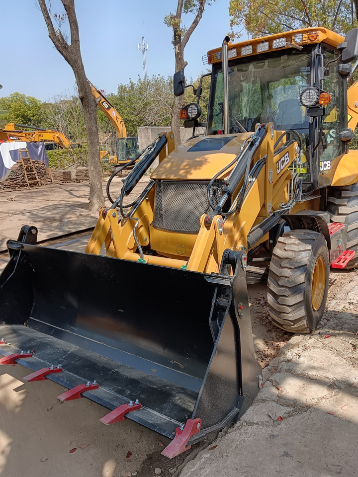 Terna nuovo JCB 3CX BRAND NEW: foto 7