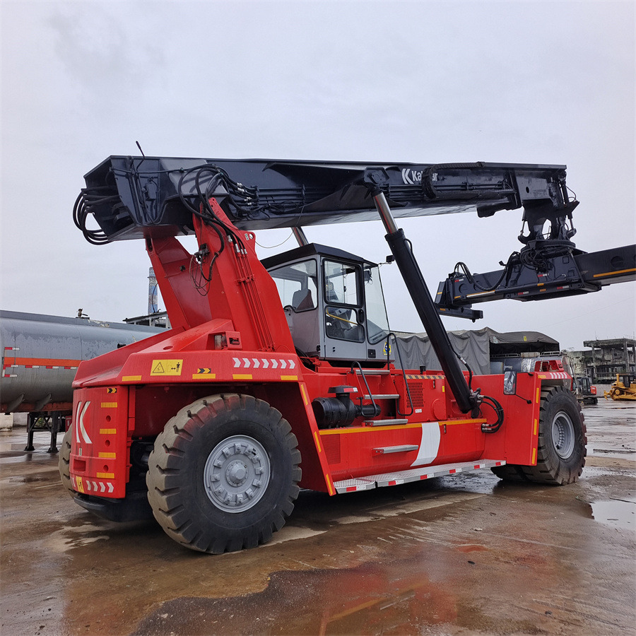 KALMAR DRF 450 45 TON REACH STACKER - Reach stacker: foto 5 KALMAR DRF 450 45 TON REACH STACKER - Reach stacker: foto 5