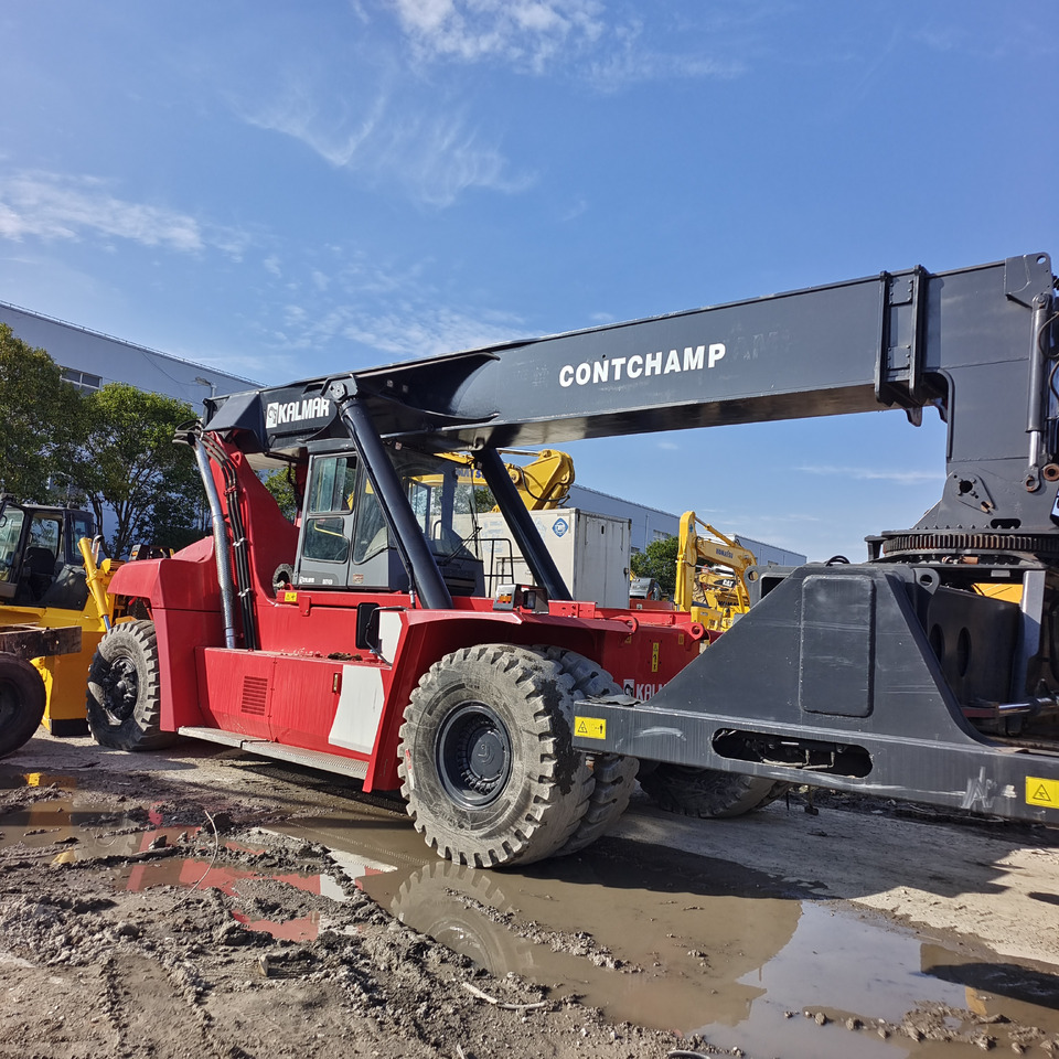 KALMAR DRT450 45 TON REACH STACKER DRF450 DRU DRD 450 - Reach stacker: foto 2 KALMAR DRT450 45 TON REACH STACKER DRF450 DRU DRD 450 - Reach stacker: foto 2
