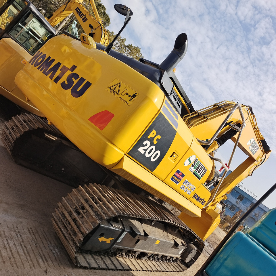 KOMATSU PC 200-8 - Escavatore cingolato: foto 5 KOMATSU PC 200-8 - Escavatore cingolato: foto 5