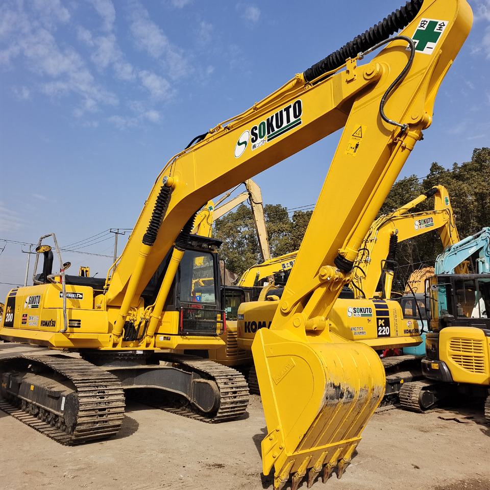 KOMATSU PC 200-8 - Escavatore cingolato: foto 2 KOMATSU PC 200-8 - Escavatore cingolato: foto 2