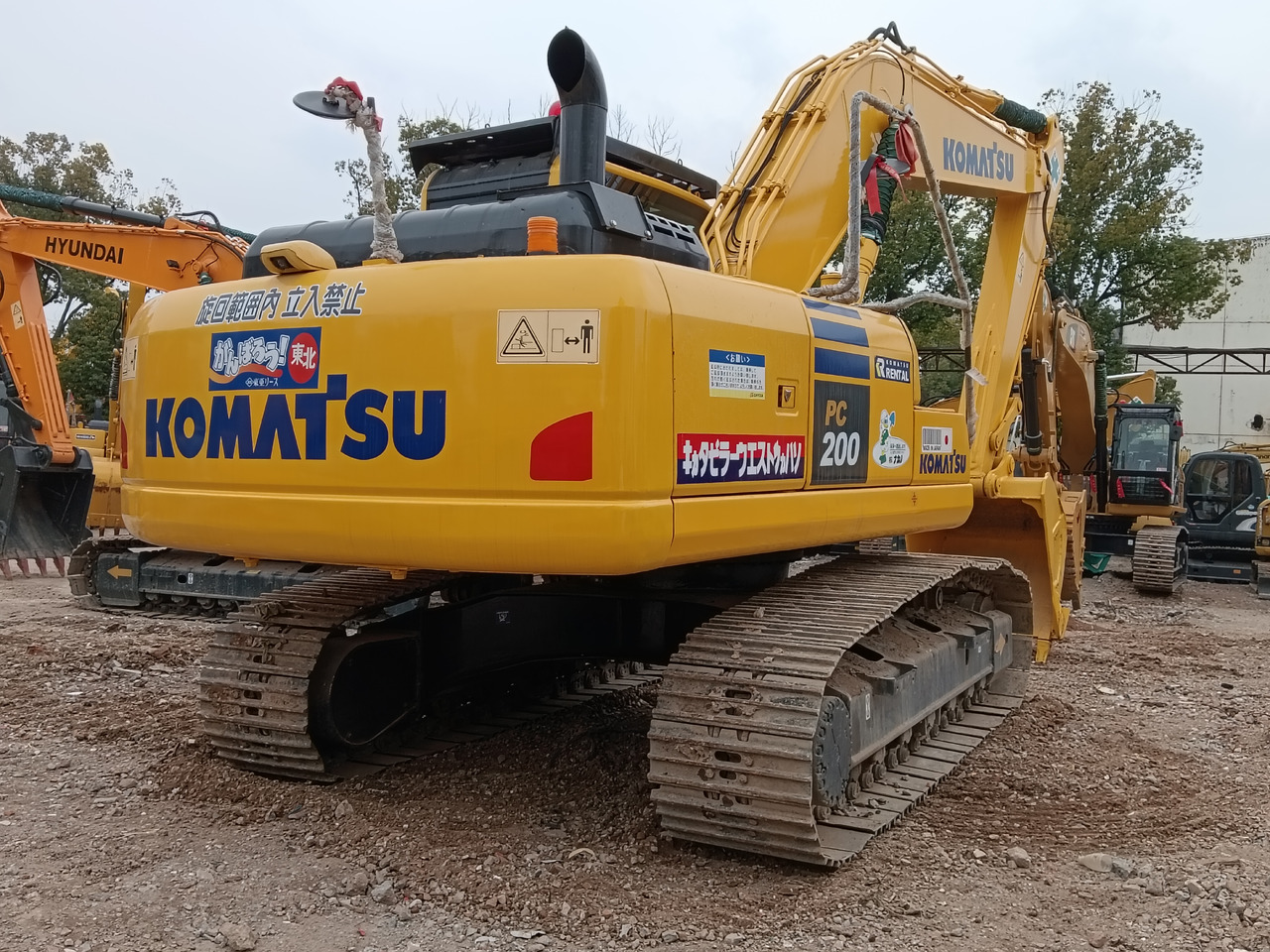 KOMATSU PC200-8N1 - Escavatore cingolato: foto 5 KOMATSU PC200-8N1 - Escavatore cingolato: foto 5