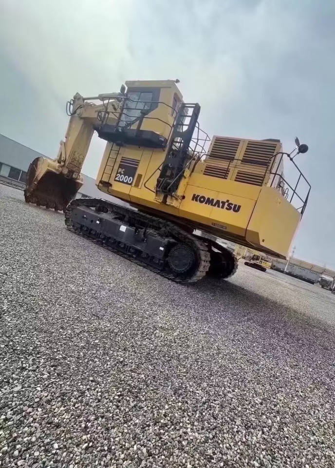 KOMATSU PC2000-8 PC 2000 - 8 Mining Crawler Excavator - Macchina mineraria: foto 4 KOMATSU PC2000-8 PC 2000 - 8 Mining Crawler Excavator - Macchina mineraria: foto 4