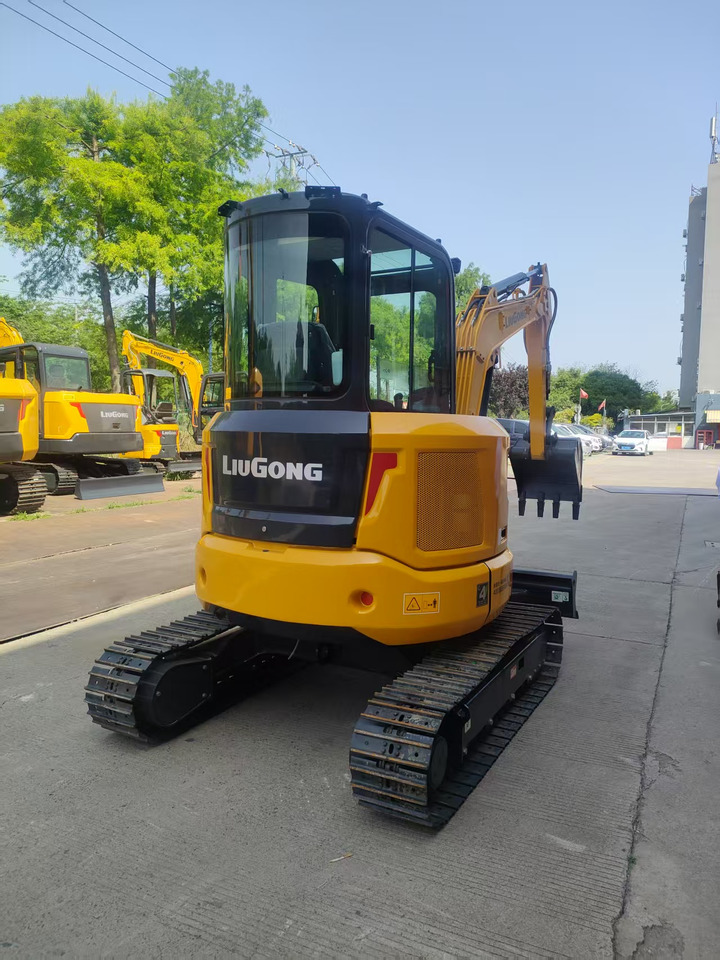 LIUGONG 9035F ZTSG4 BRAND NEW 3.8 TON 3 TON 4 TON MINI DIGGER - Miniescavatore: foto 3 LIUGONG 9035F ZTSG4 BRAND NEW 3.8 TON 3 TON 4 TON MINI DIGGER - Miniescavatore: foto 3