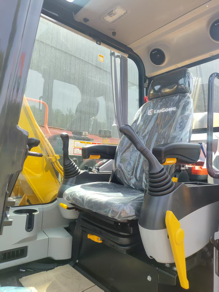 LIUGONG 9075FG4 BRAND NEW 7.5 TON DIGGER - Miniescavatore: foto 5 LIUGONG 9075FG4 BRAND NEW 7.5 TON DIGGER - Miniescavatore: foto 5