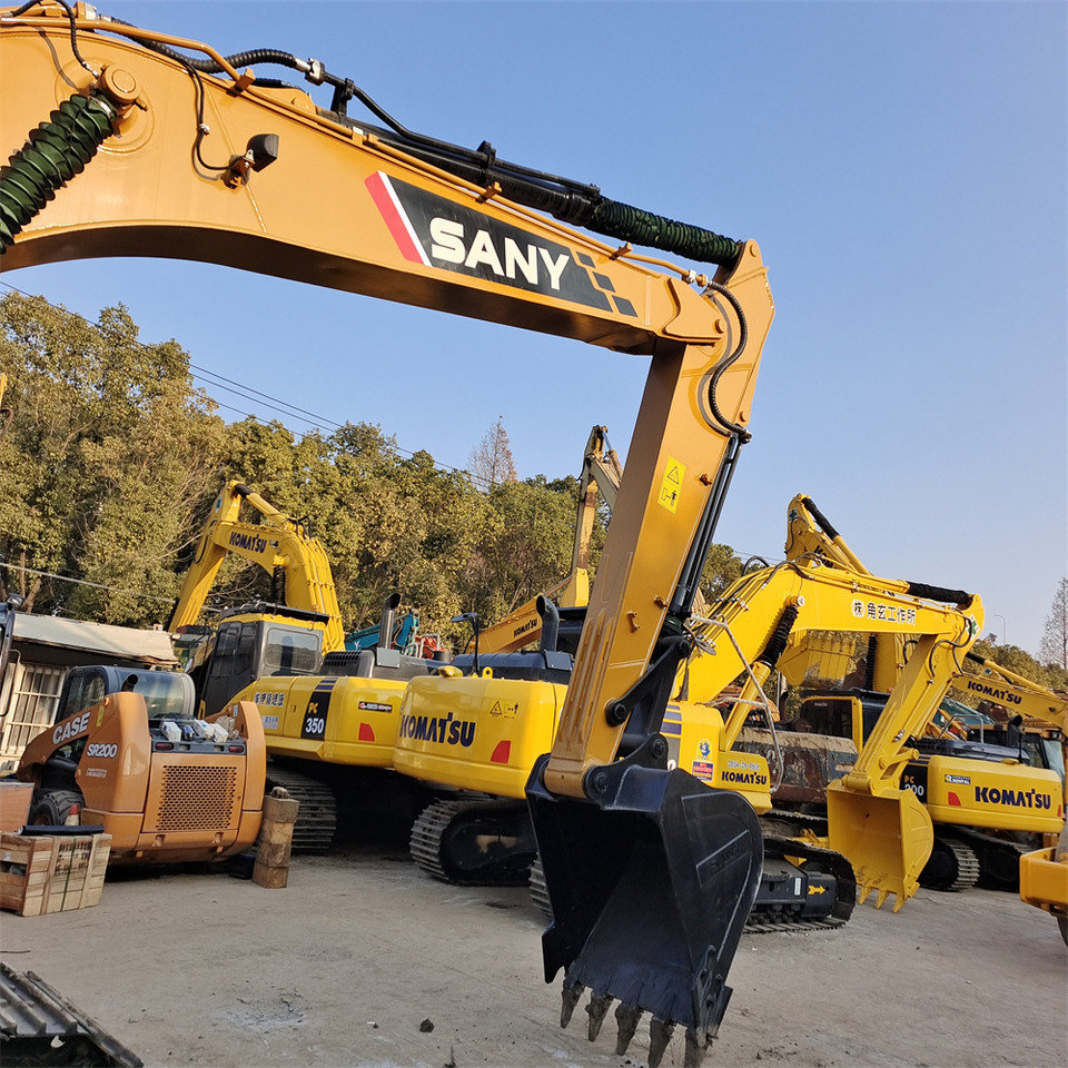 SANY SY 215C - 9 SY215C-9 - Escavatore cingolato: foto 2 SANY SY 215C - 9 SY215C-9 - Escavatore cingolato: foto 2