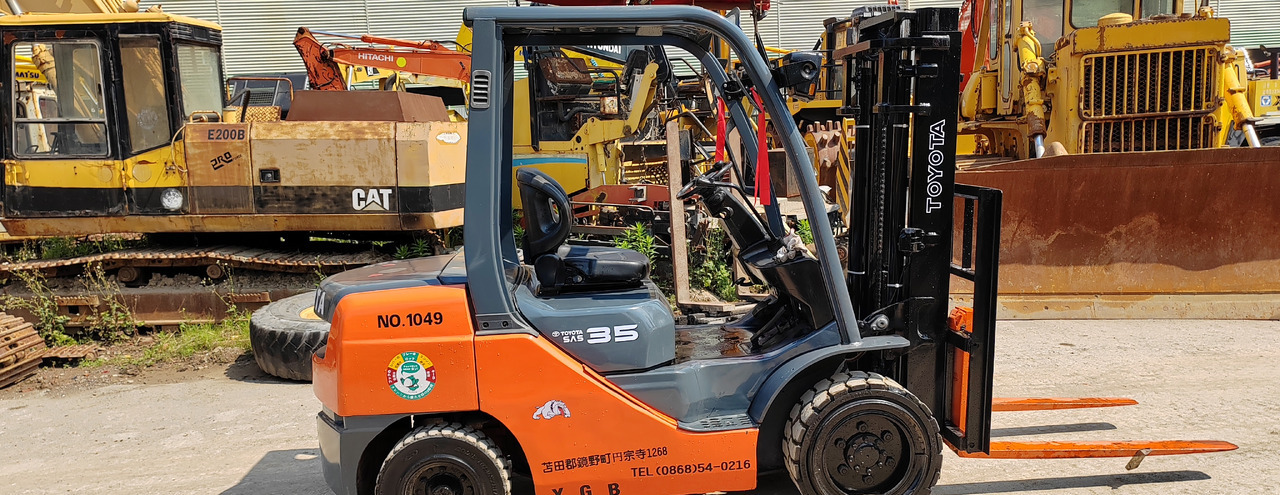 TOYOTA FD35 - Carrello elevatore: foto 1 TOYOTA FD35 - Carrello elevatore: foto 1