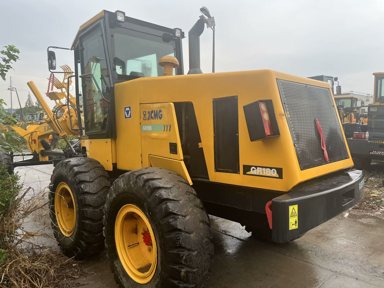 XCMG GR180 - Grader: foto 3 XCMG GR180 - Grader: foto 3