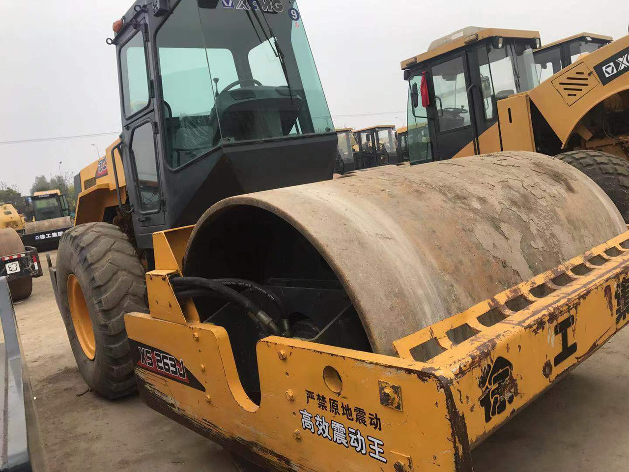 XCMG XS263J - Rullo compattatore/ Rullo compressore: foto 1 XCMG XS263J - Rullo compattatore/ Rullo compressore: foto 1