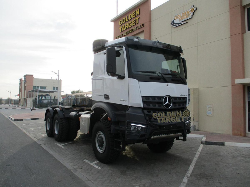 Mercedes-Benz Arocs 3342 Head Truck - Camion: foto 1 Mercedes-Benz Arocs 3342 Head Truck - Camion: foto 1