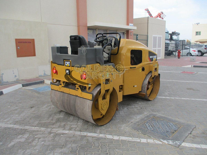 Caterpillar CB34B - Rullo costipatore: foto 3 Caterpillar CB34B - Rullo costipatore: foto 3