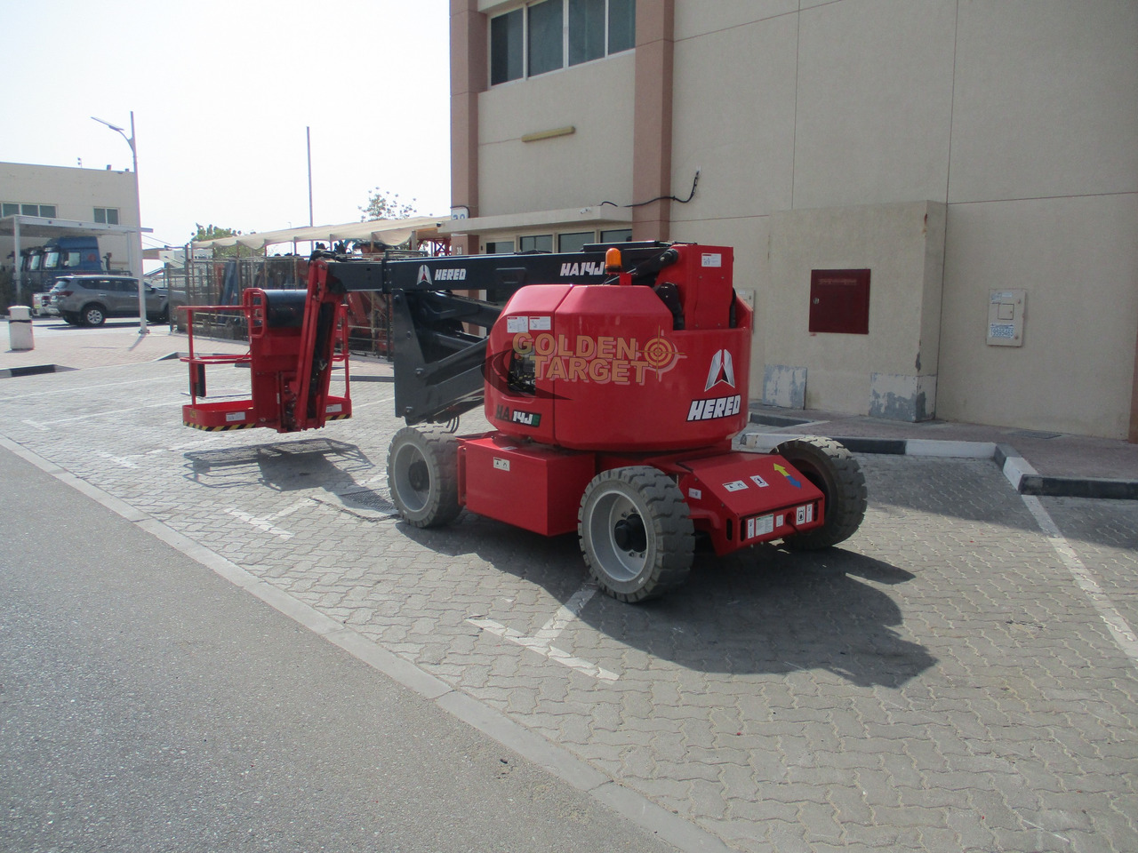 Hered HA14JE Electric Articulating Boom Lift - Piattaforma articolata: foto 3 Hered HA14JE Electric Articulating Boom Lift - Piattaforma articolata: foto 3
