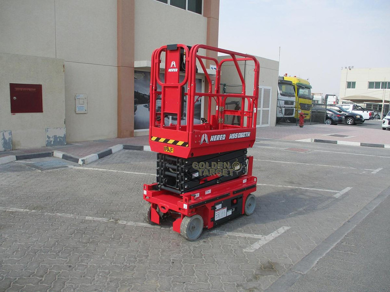 Hered HSS0607H Hydraulic Scissor Lift - Piattaforma aerea: foto 2 Hered HSS0607H Hydraulic Scissor Lift - Piattaforma aerea: foto 2