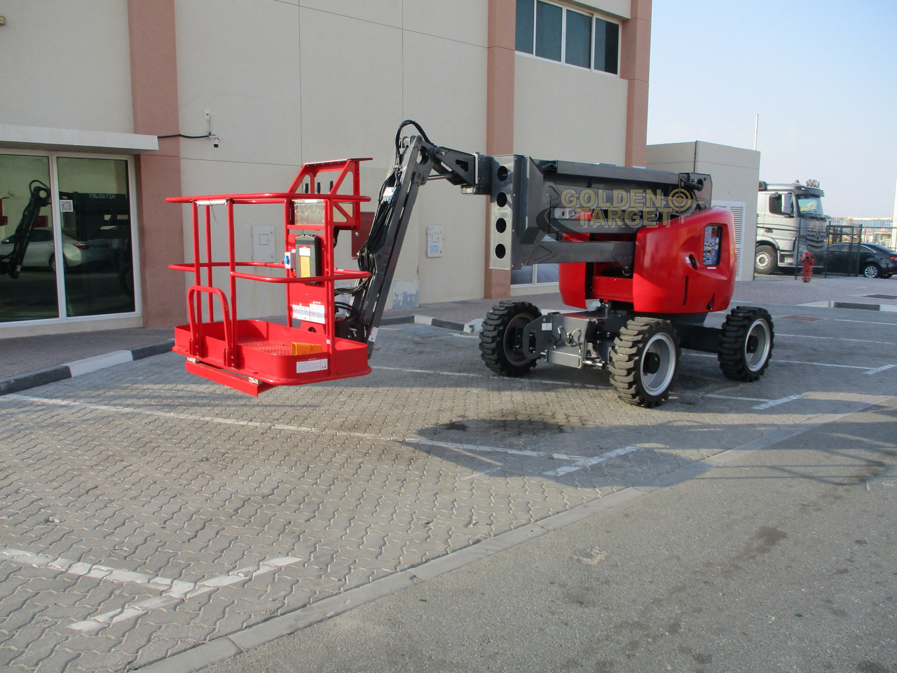 Mantall HZ160JRT Articulated Boom Lift - Piattaforma articolata: foto 2 Mantall HZ160JRT Articulated Boom Lift - Piattaforma articolata: foto 2