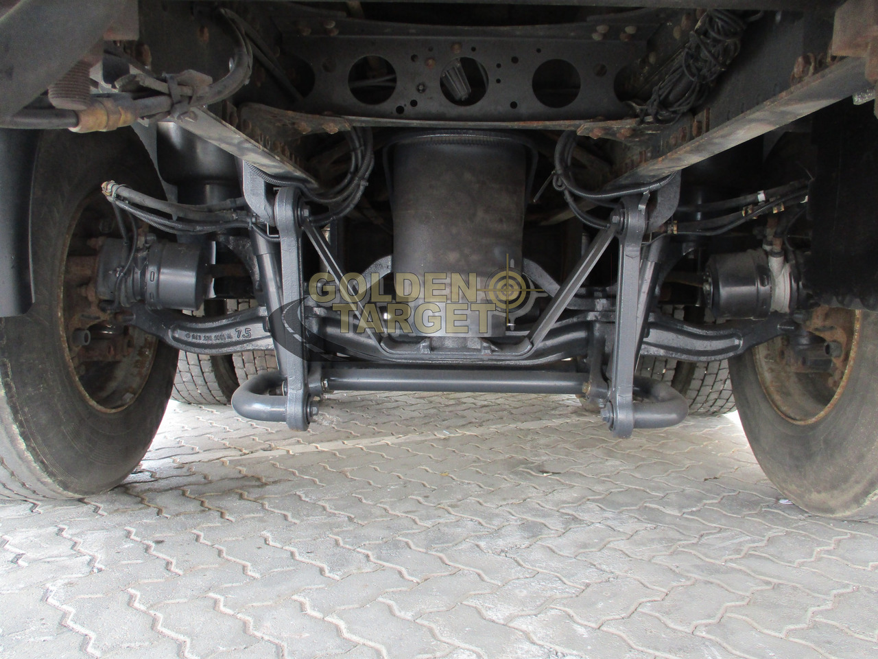 Autocarro con pianale/ Cassone fisso, Camion con gru Mercedes-Benz Actros 2641: foto 11