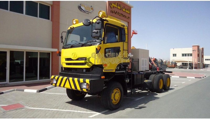 Nissan CZ4YL - Semirimorchio telaio: foto 2 Nissan CZ4YL - Semirimorchio telaio: foto 2