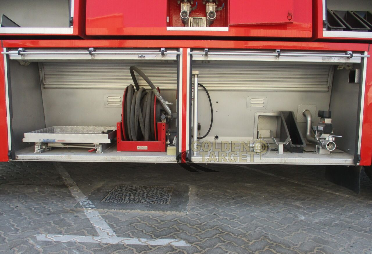 Leasing di  Reynold Boughton Barracuda 4x4 Airport Fire Truck Reynold Boughton Barracuda 4x4 Airport Fire Truck: foto 8