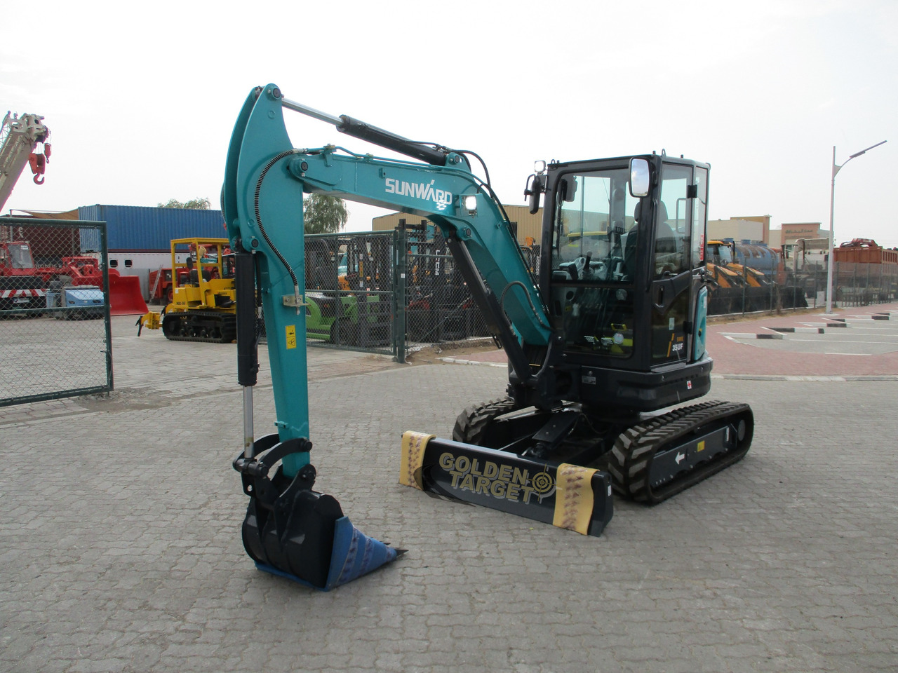 SUNWARD SWE35UF Mini Hydraulic Excavator - Miniescavatore: foto 2 SUNWARD SWE35UF Mini Hydraulic Excavator - Miniescavatore: foto 2