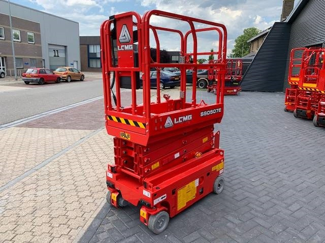 LGMG SS 0507 E - Piattaforma a pantografo: foto 5 LGMG SS 0507 E - Piattaforma a pantografo: foto 5