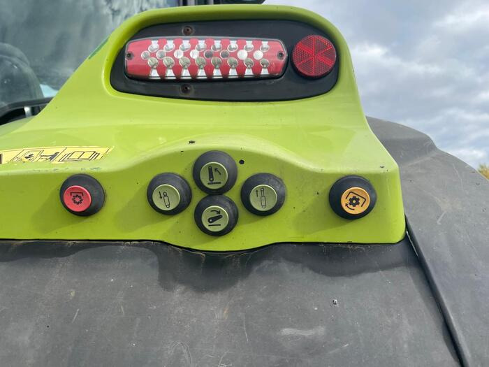 Claas Arion 650 - Trattore: foto 3 Claas Arion 650 - Trattore: foto 3