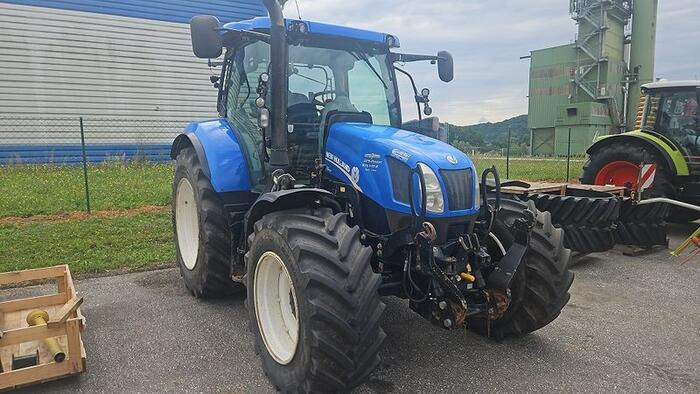New Holland T6.160 Auto Command - Trattore: foto 2 New Holland T6.160 Auto Command - Trattore: foto 2