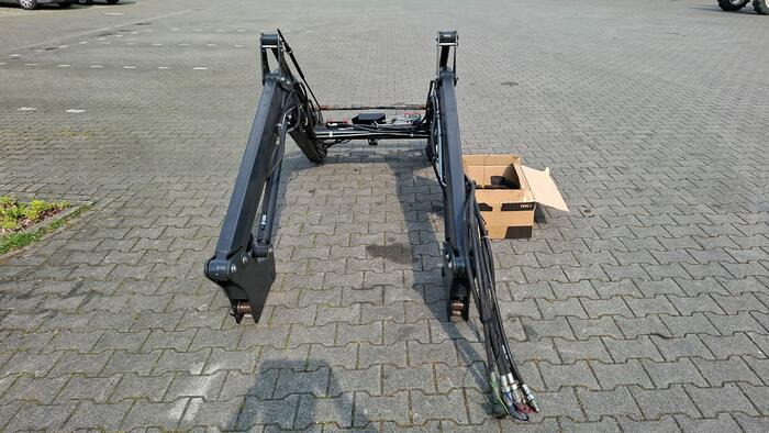 Stoll ClassicLine CL755 + Solid 35-18 P "2 Lader / 2 Loader" - Caricatore frontale per trattori: foto 3 Stoll ClassicLine CL755 + Solid 35-18 P "2 Lader / 2 Loader" - Caricatore frontale per trattori: foto 3