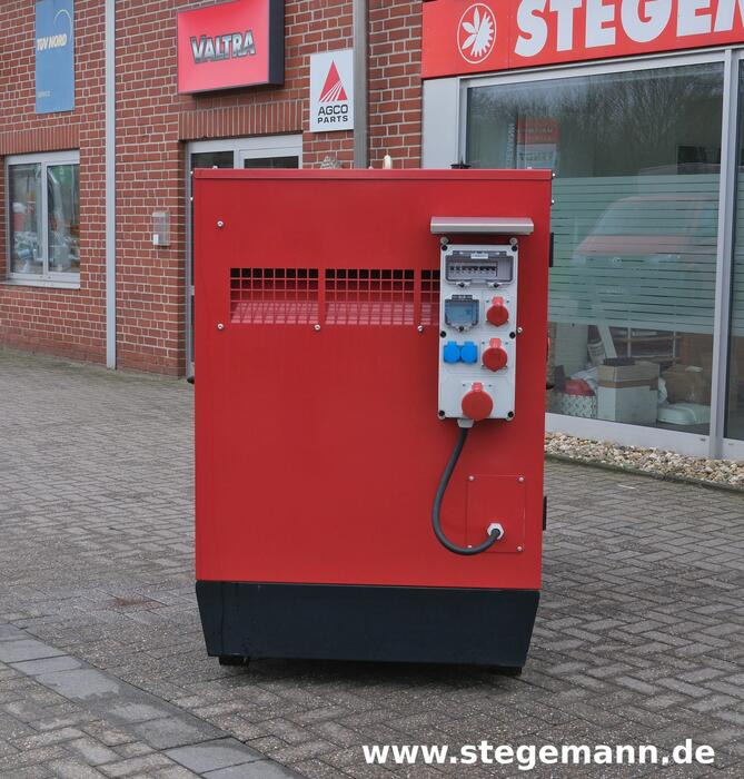 Valtra VG60 - Gruppo elettrogeno: foto 3 Valtra VG60 - Gruppo elettrogeno: foto 3