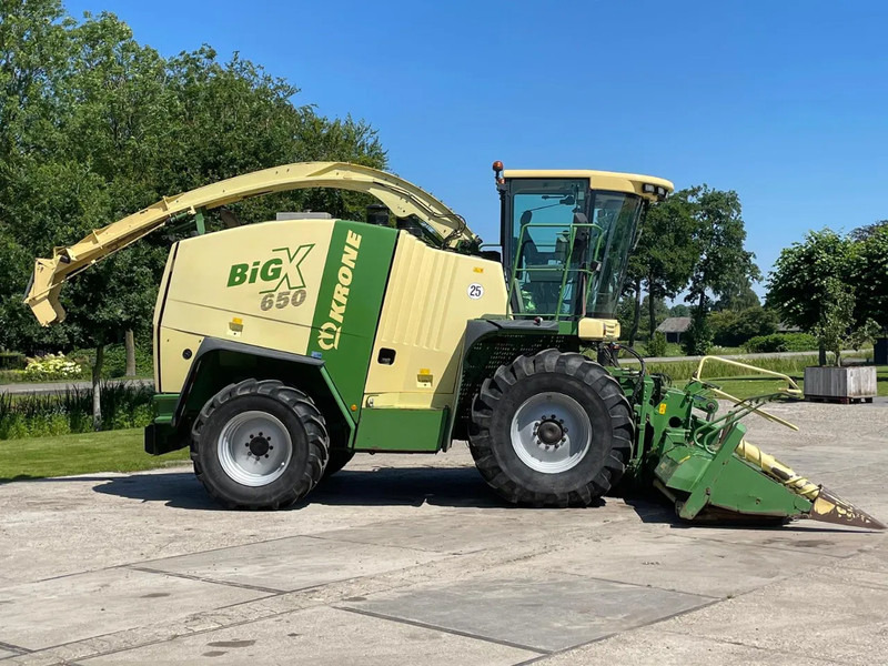 Krone Big X 650 V8 Maishakselaar Corn 4 WD Mais mercedes V8 - Cippatrice: foto 1 Krone Big X 650 V8 Maishakselaar Corn 4 WD Mais mercedes V8 - Cippatrice: foto 1