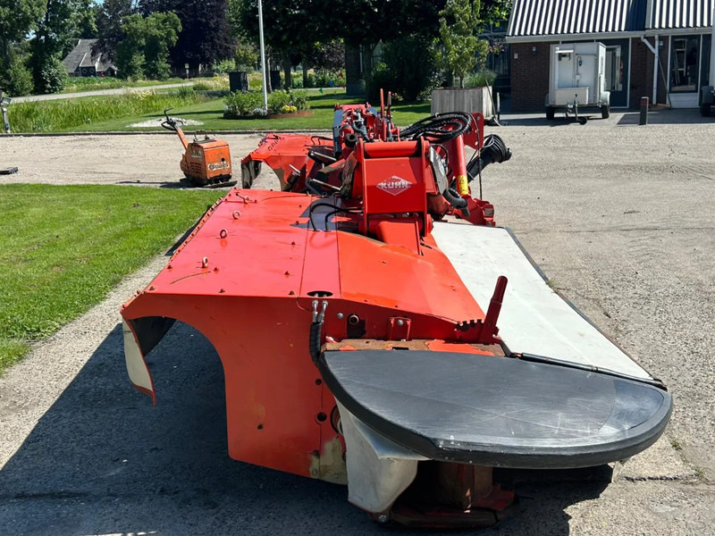 Kuhn FC 9530 D Lift control Kneuzer triple maaier - Falciatrice: foto 3 Kuhn FC 9530 D Lift control Kneuzer triple maaier - Falciatrice: foto 3