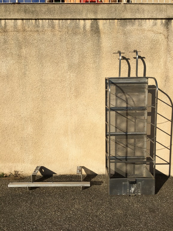 Porte ski Inox : - Attrezzo/ Attrezzature: foto 5 Porte ski Inox : - Attrezzo/ Attrezzature: foto 5