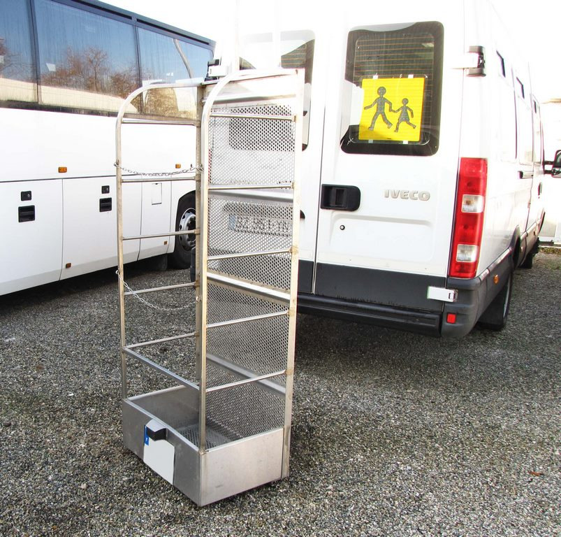 Porte ski Inox : - Attrezzo/ Attrezzature: foto 2 Porte ski Inox : - Attrezzo/ Attrezzature: foto 2