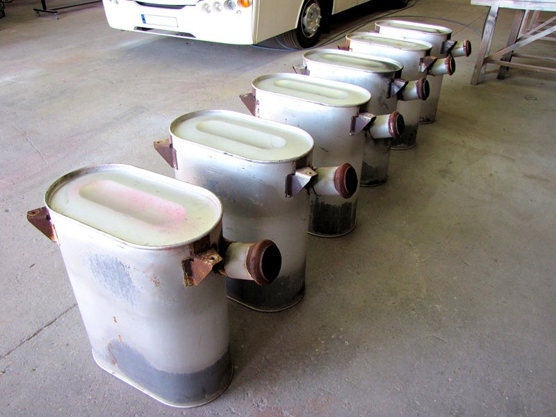 Pots d'échappement ILIADE : - Impianto di scarico per Autobus: foto 1 Pots d'échappement ILIADE : - Impianto di scarico per Autobus: foto 1