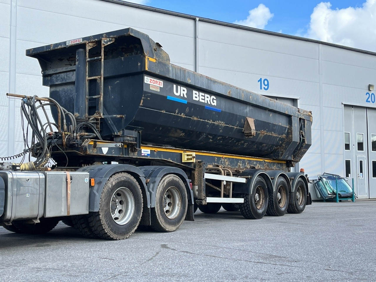 Schakttrailer Zorzi 2.0 SRL 36S 075 PRS -2015 | Reparationsobjekt - Semirimorchio ribaltabile: foto 1 Schakttrailer Zorzi 2.0 SRL 36S 075 PRS -2015 | Reparationsobjekt - Semirimorchio ribaltabile: foto 1