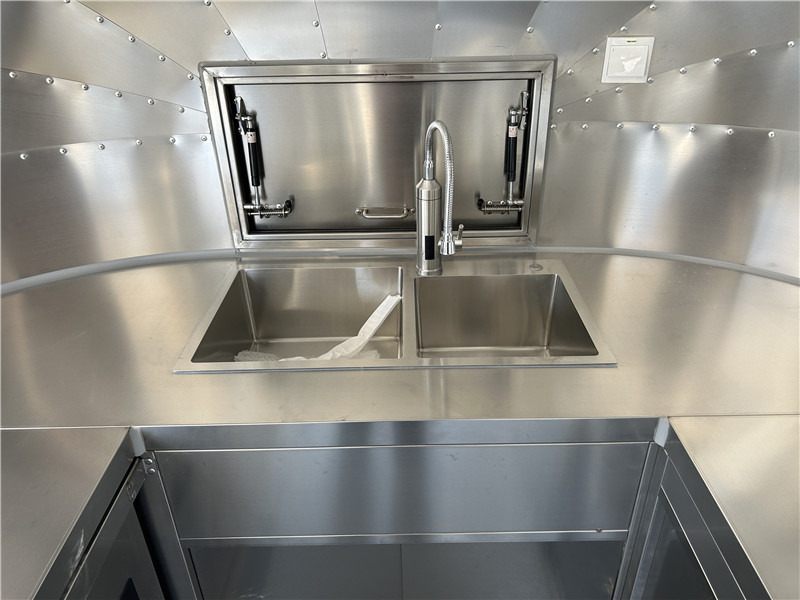 Rimorchio autonegozio nuovo BBQ Burger Food Truck  Pizza Food Trailer: foto 12