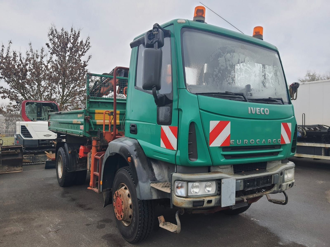Iveco ML140E18 Dreiseitenkipper 4x4 mit Kran+Greifere - Autocarro ribaltabile: foto 2 Iveco ML140E18 Dreiseitenkipper 4x4 mit Kran+Greifere - Autocarro ribaltabile: foto 2