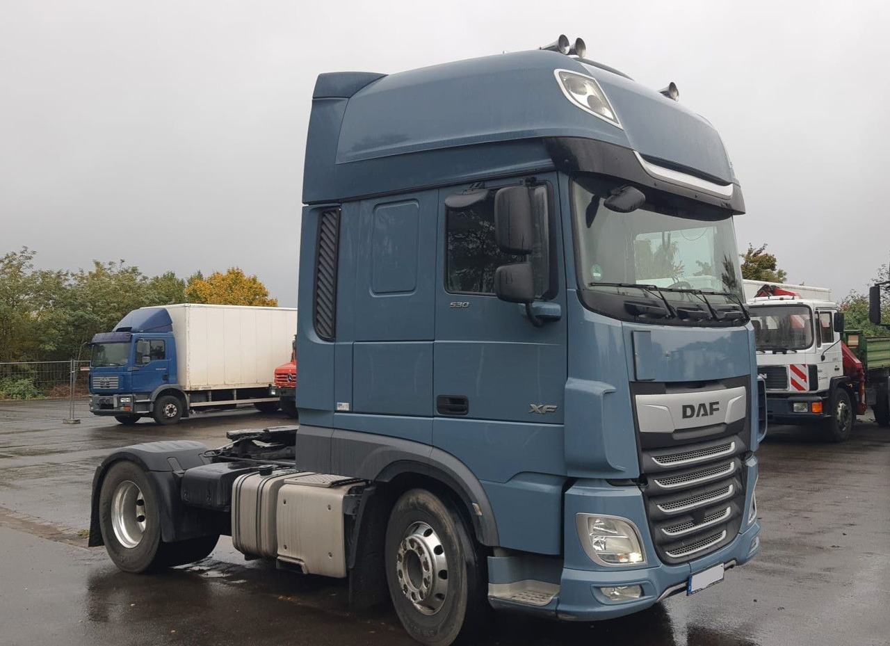 DAF XF 530 SSC Kipphydraulik, Standklima, Retarder - Trattore stradale: foto 1 DAF XF 530 SSC Kipphydraulik, Standklima, Retarder - Trattore stradale: foto 1