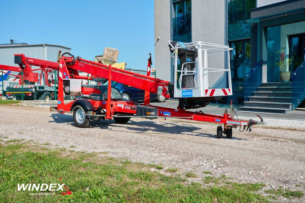 Dino 150 T - Piattaforma trainabile: foto 1 Dino 150 T - Piattaforma trainabile: foto 1